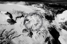 Columbia_Mountains_Heli_Tour_032_Black_N_White_KTA6251